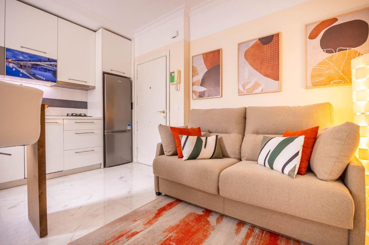 Slava Luxury Suite Seville Exterior photo