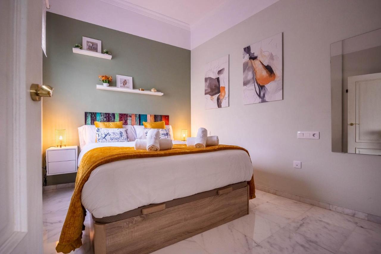 Slava Luxury Suite Seville Exterior photo