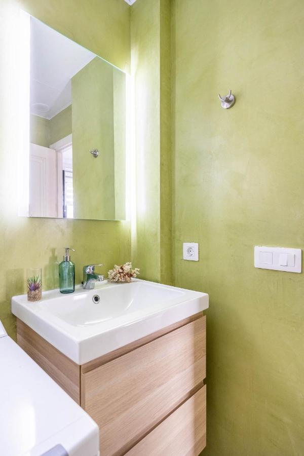 Slava Luxury Suite Seville Exterior photo